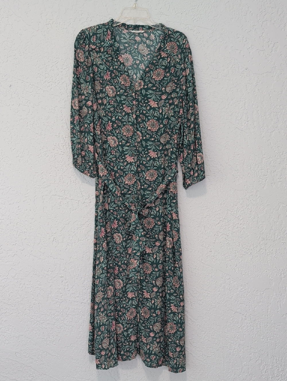 Green Floral V-Neck Maxi Dress with Pink Accents   | Size XL